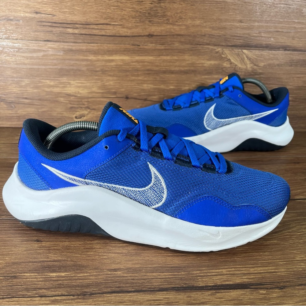 Nike‎ Legend Essential 3 Running Shoes Athletic Sneakers Men’s Size 10.5